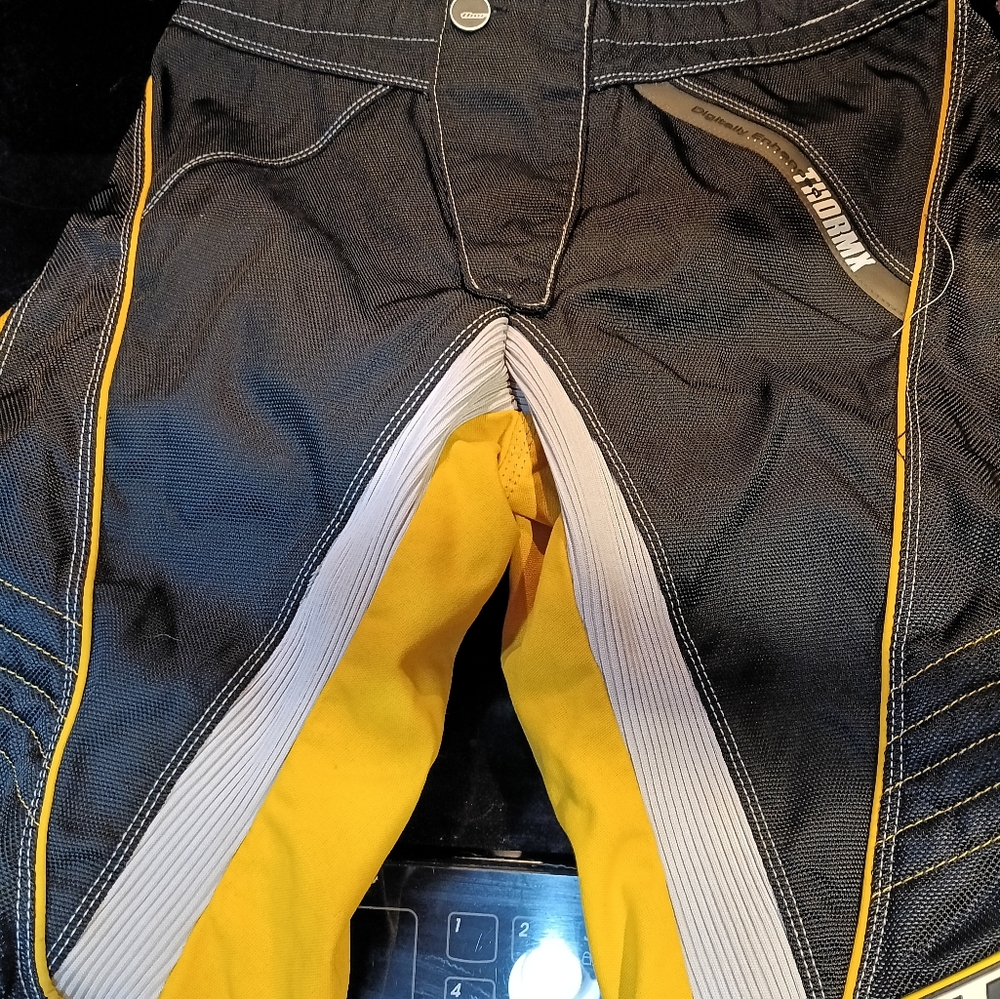 Thor Racing Pants Medium - Picture 2 of 3